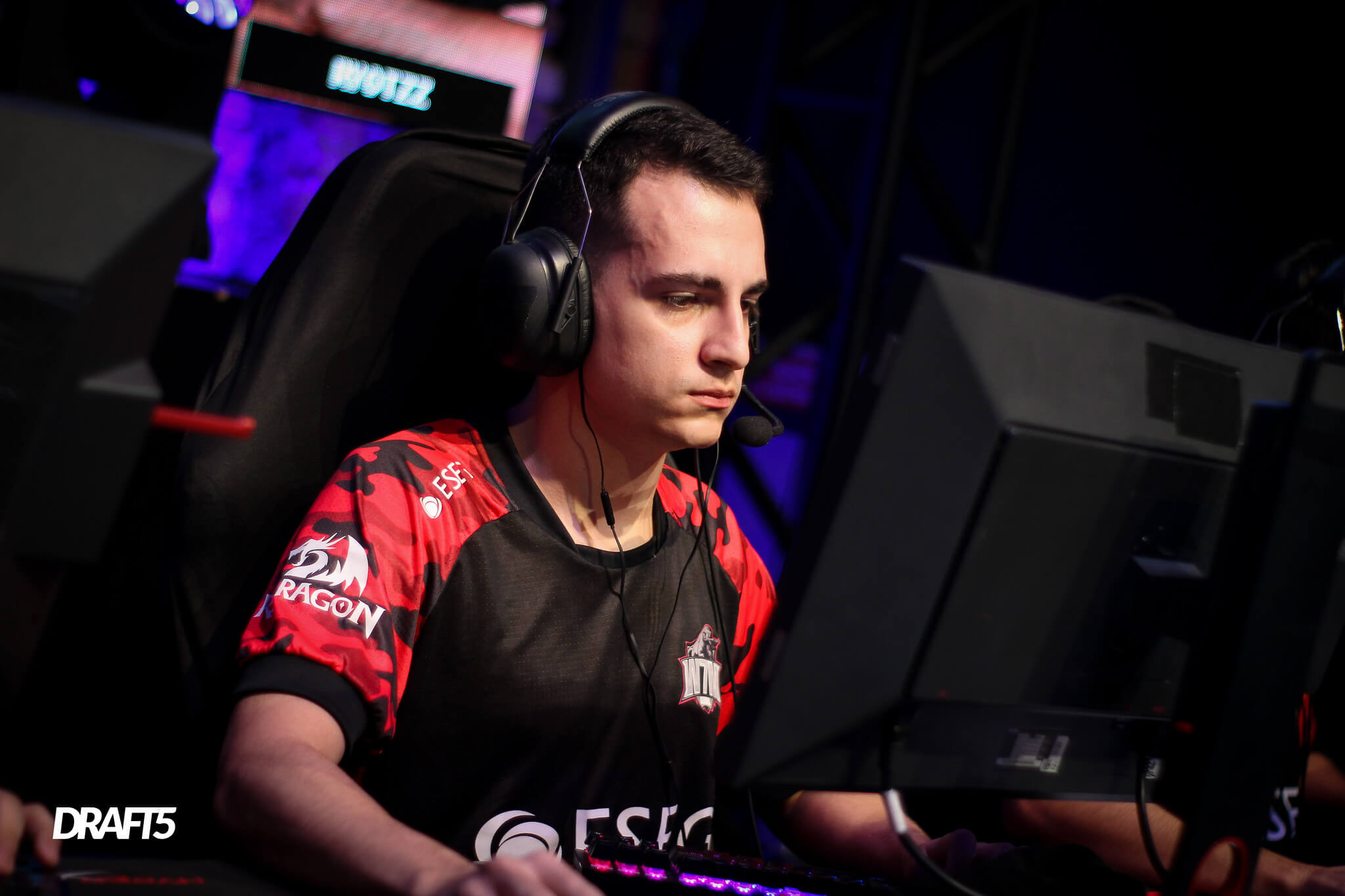 Pd Rood rood anuncia que não faz mais parte da EndGame - VZone