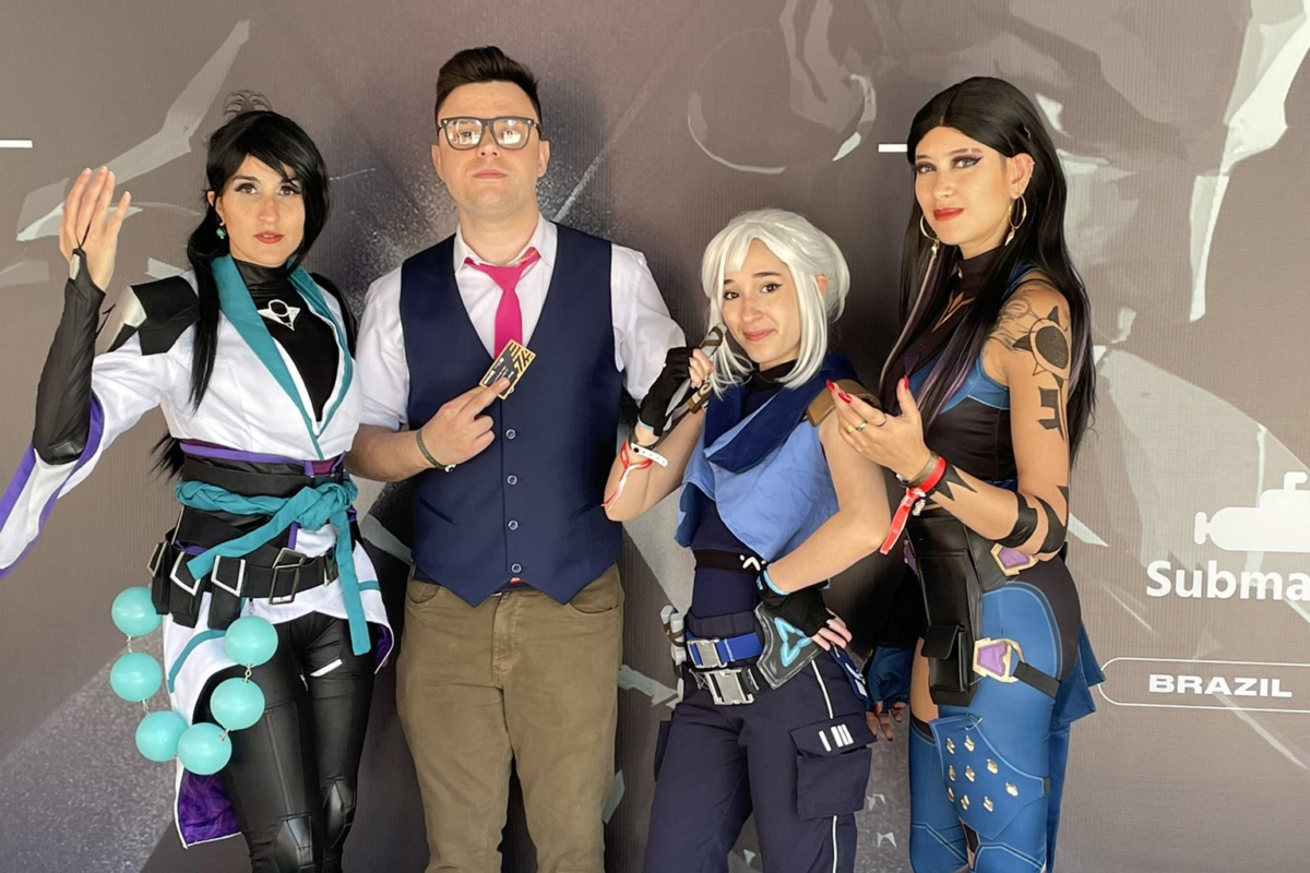 Cosplayer VALORANT