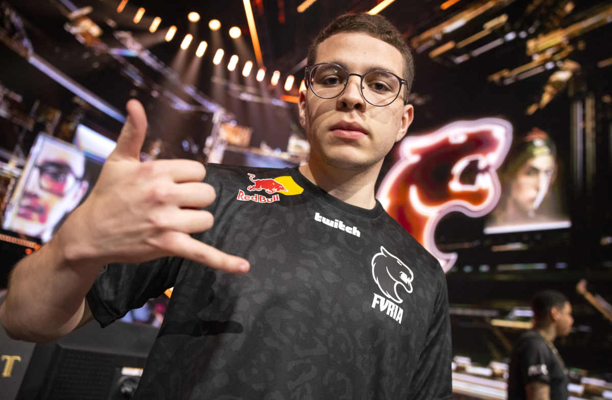 Mazim com uniforme da FURIA em 2023