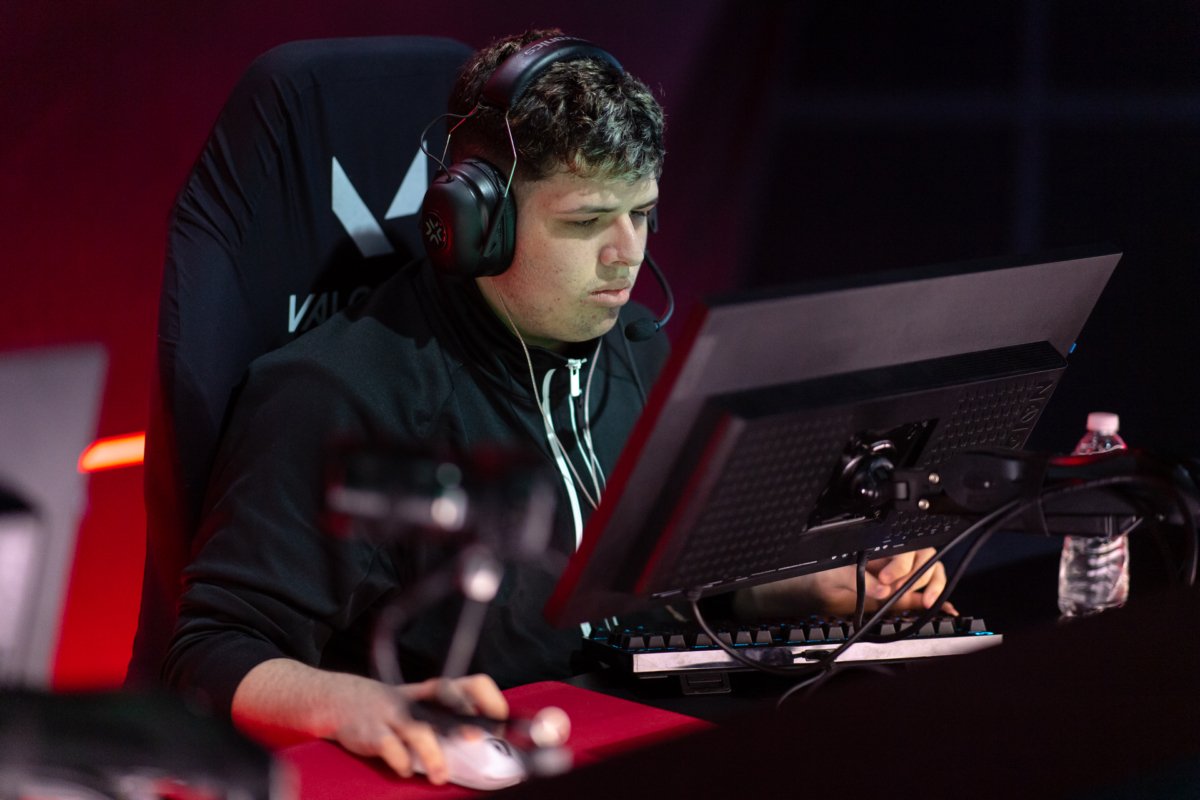 Teddy foi suspenso por violação do Código de Conduta Global de Esports da Riot Games