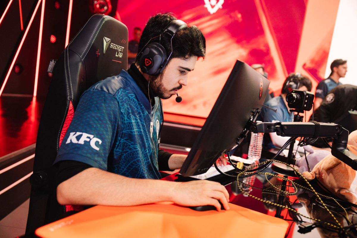 aspas nunca foi "dominado" por outros duelistas