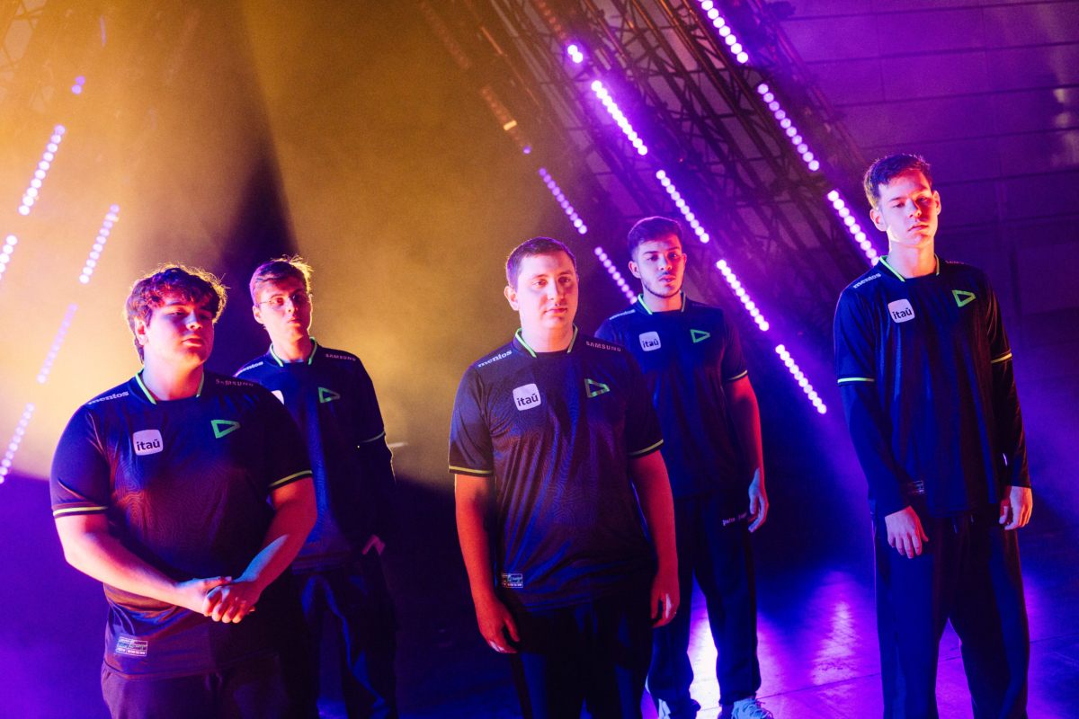 Jogadores da LOUD antes da estreia no Masters Madrid 2024