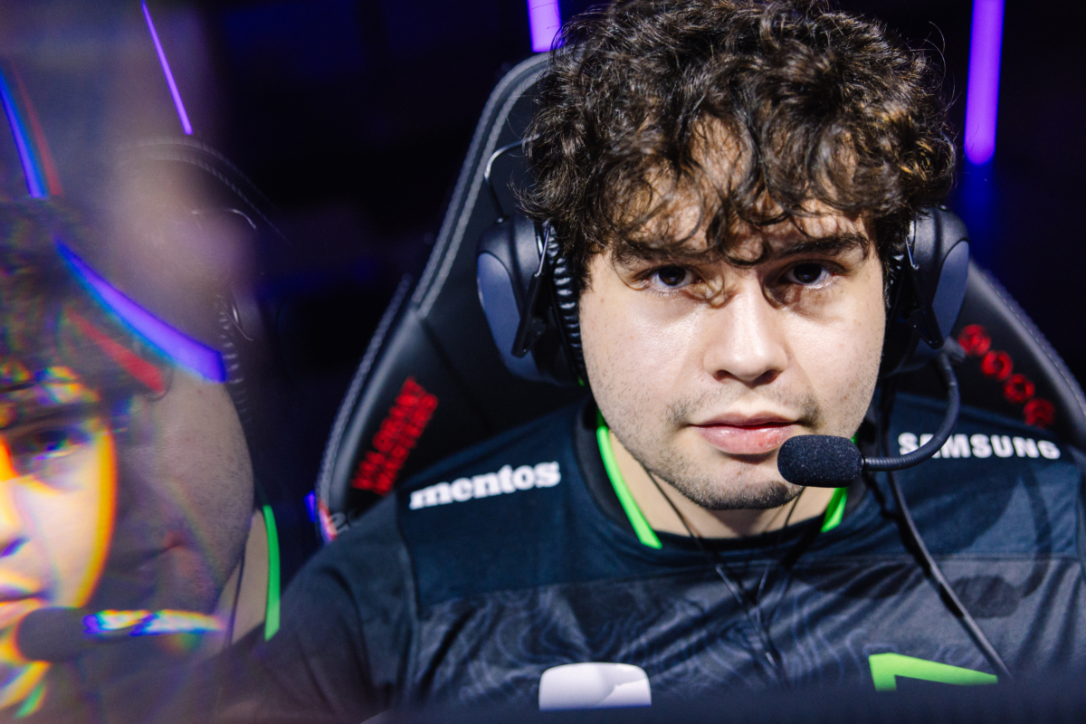 Less, jogador da LOUD