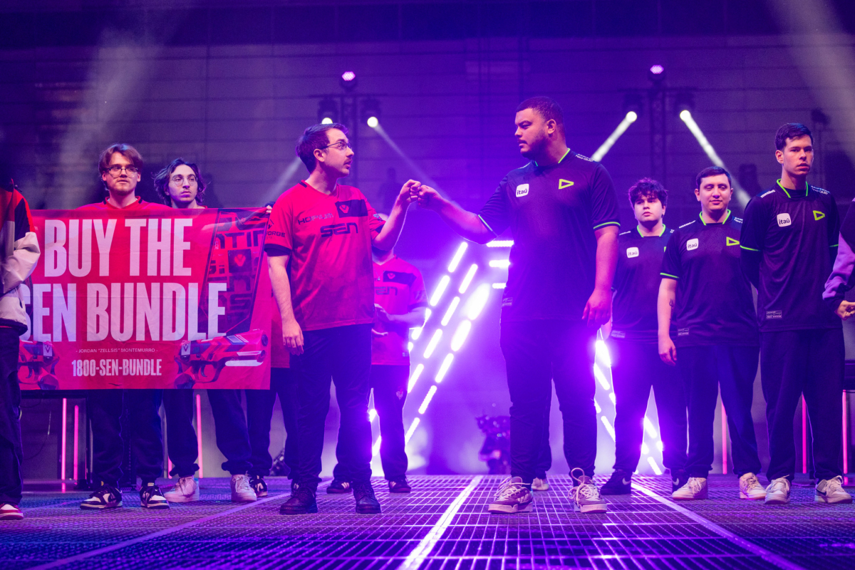 LOUD e Sentinels no palco do VALORANT Masters Madrid