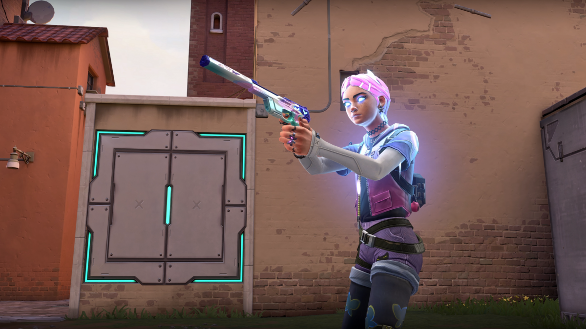 Uso de Clove no cenário competitivo seguirá suspenso por tempo indeterminado