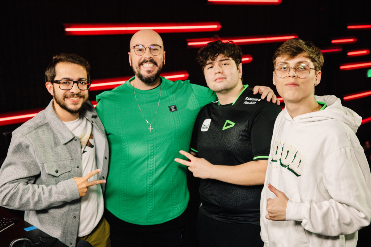 Da esquerda para direita: xrm, Spacca, Less, qck