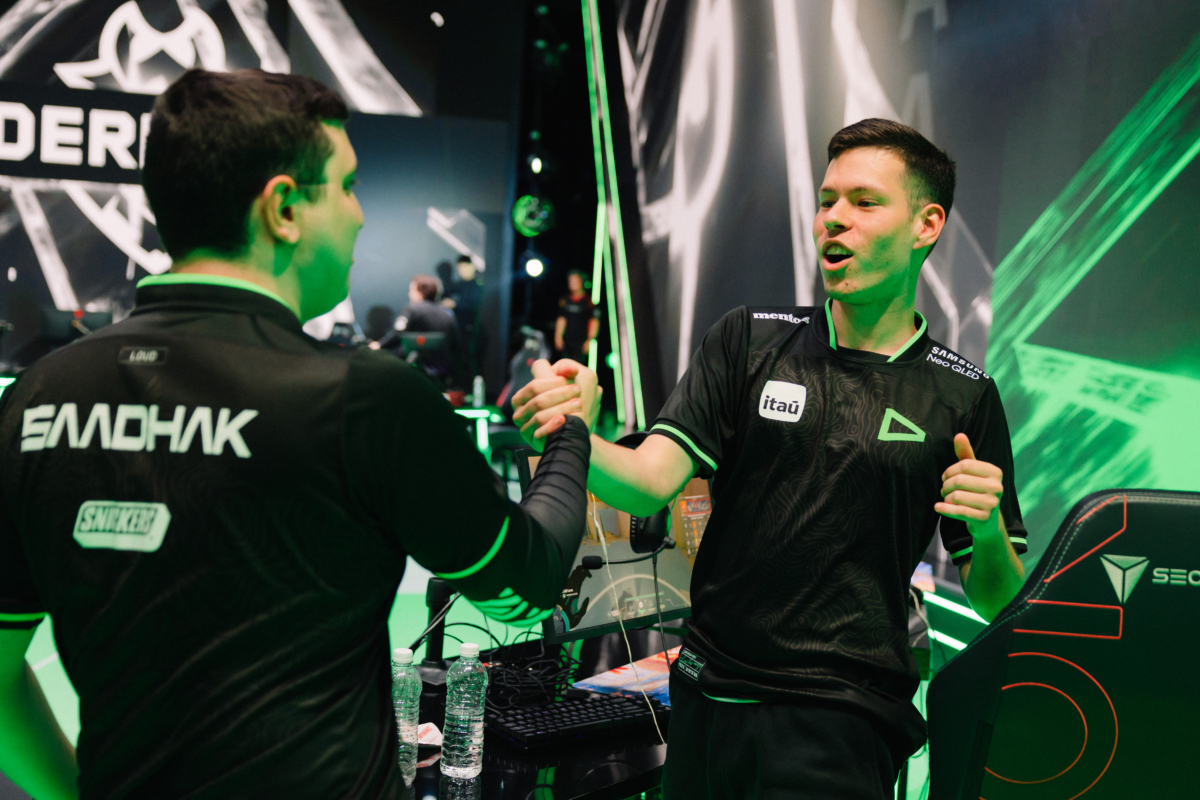 Jogo entre LOUD e G2 Esports bateu recorde de audiência no VCT Americas com quase 500 mil espectadores simultâneos