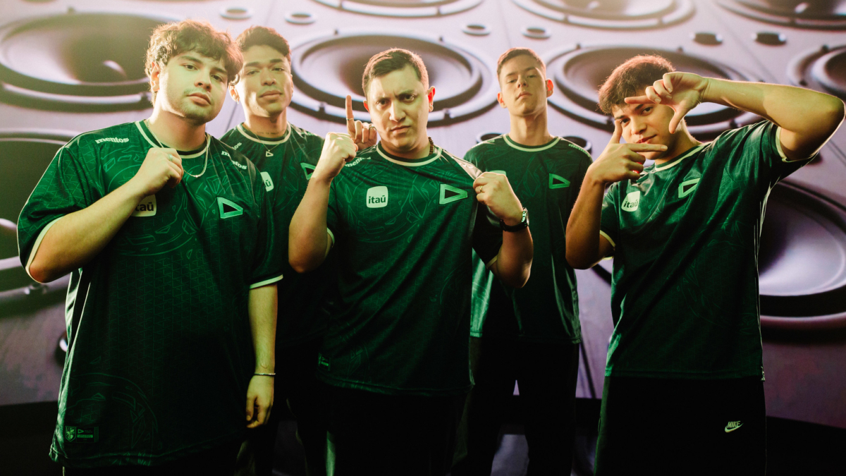 Casters gringos opinam sobre a LOUD