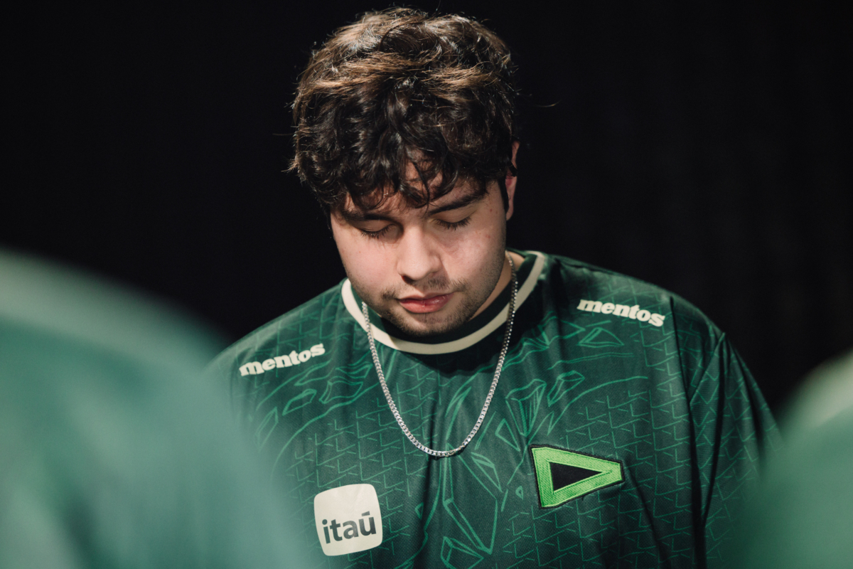 xrm diz que falta investimento para manter jogadores