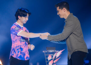 f0rsakeN (L) of Paper Rex gets named MVP by Global Head of VALORANT Esports, Leo Faria Paper Rex MVP Masters Toronto 2025