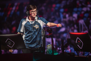 spike of Leviatán reacts onstage at the VALORANT Masters London