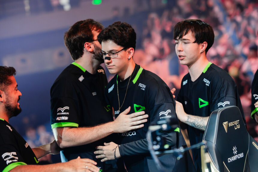 LOUD react on stage after their victory during VALORANT Champions Shanghai