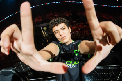 erde of LOUD is seen onstage during VALORANT Champions Shanghai